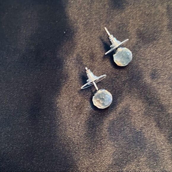 NWOT Pretty Aurora Borealis Necklace and Earring Set - Picture 7 of 11